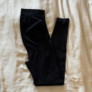 Lasora black maternity leggings